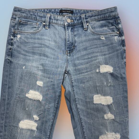 WHBM Women’s 6 GIRLFRIEND Distressed Blue Jeans - Picture 1 of 4